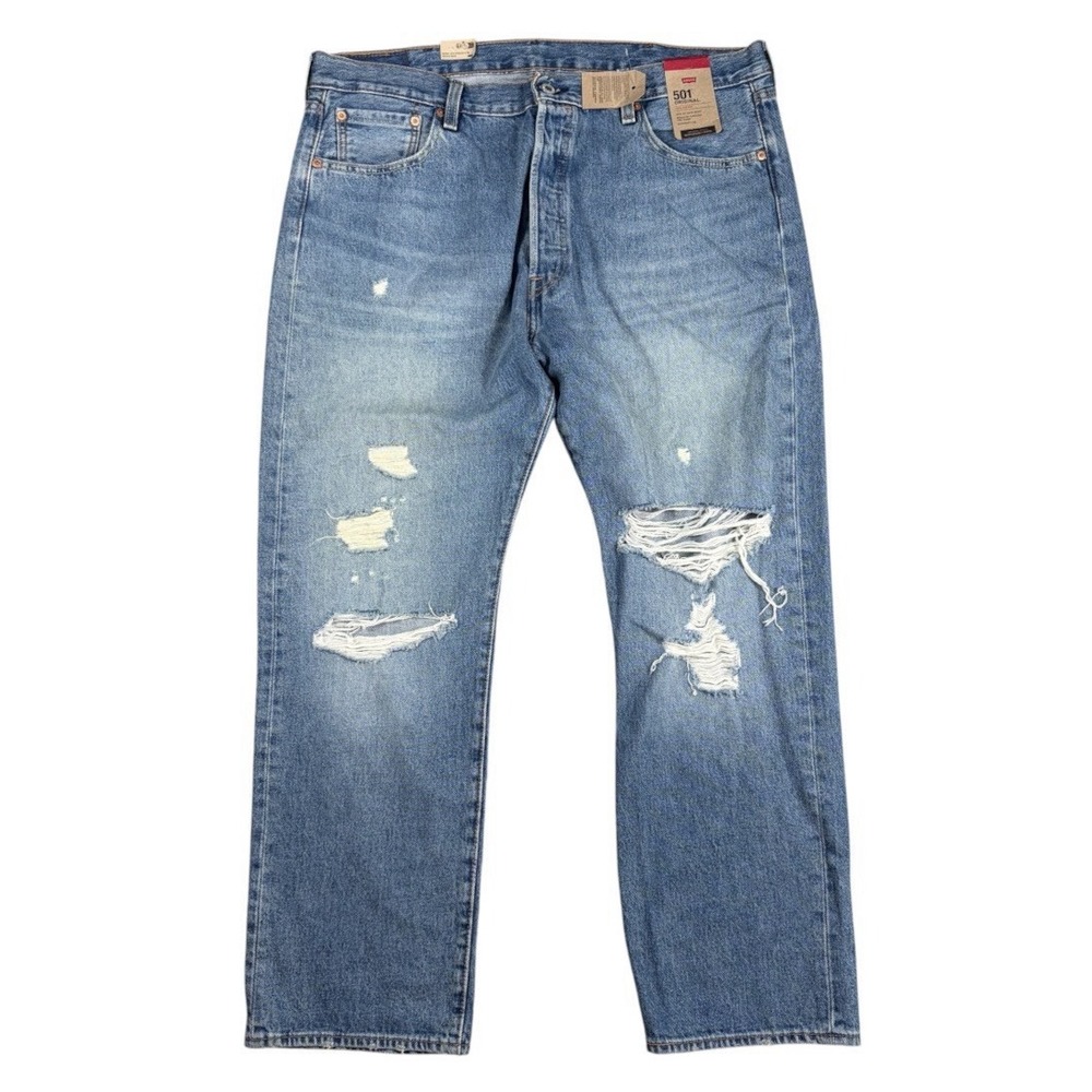 New Levi's 501 Original Men's Straight Leg 40 x 30 NWT Button Fly Medium Wash